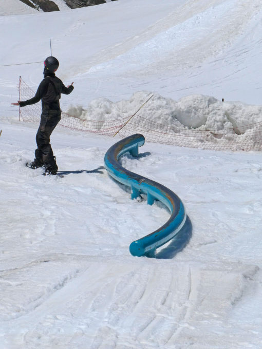 Eurocarve on a Snowboard